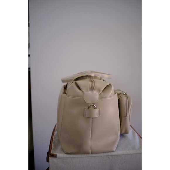 Monos Metro Duffel, Vegan Leather, Ivory - Picture 4 of 15